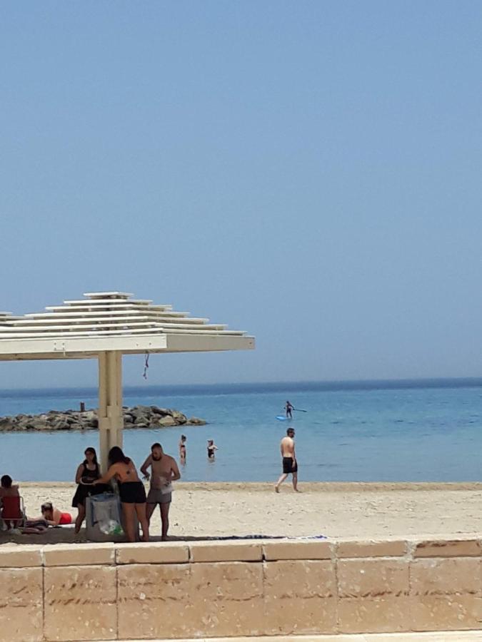 חיפה Suite On The Beach מראה חיצוני תמונה
