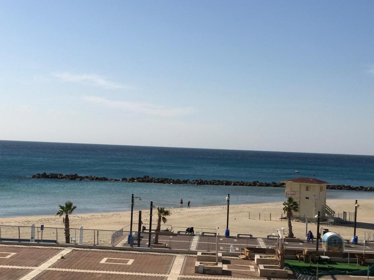 חיפה Suite On The Beach מראה חיצוני תמונה